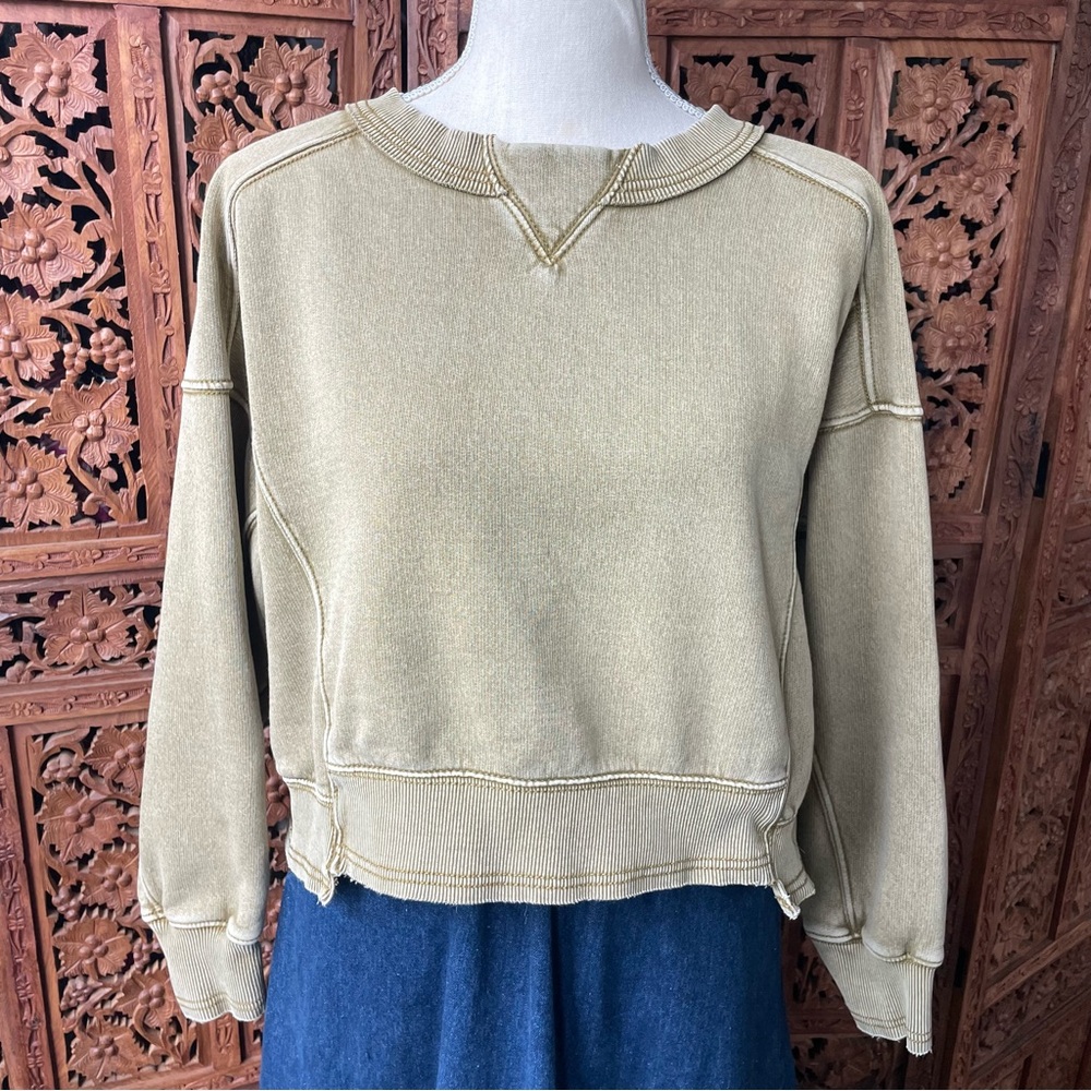FREE PEOPLE Movement Cropped Boxy Crewneck Pull Over Sweatshirt - Picture 5 of 11